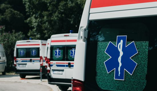 石泉救护车转运病人过路高速收费吗?